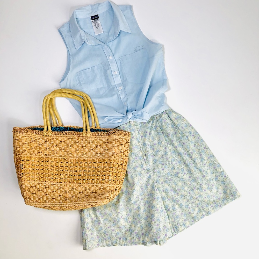 JACKLYN Smith vintage floral shorts fits 2-4